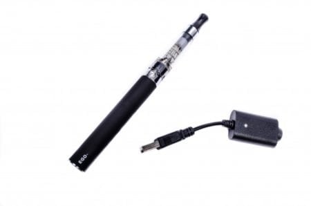 Vape Pen | Is There a Link Between Vaping and Lung Cancer? | SERO Blog